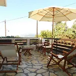 Adonino Residence-the House Of Pomegranates بيت للعطل