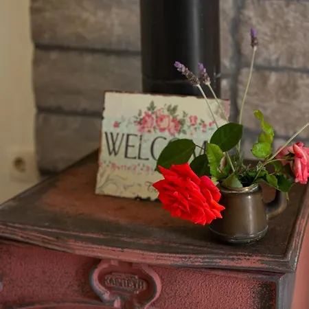 Adonino Residence-the House Of Pomegranates بيت للعطل Lakíthra