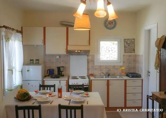 Adonino Residence-the House Of Pomegranates *