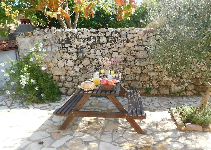 Adonino Residence-the House Of Pomegranates Ferienhaus